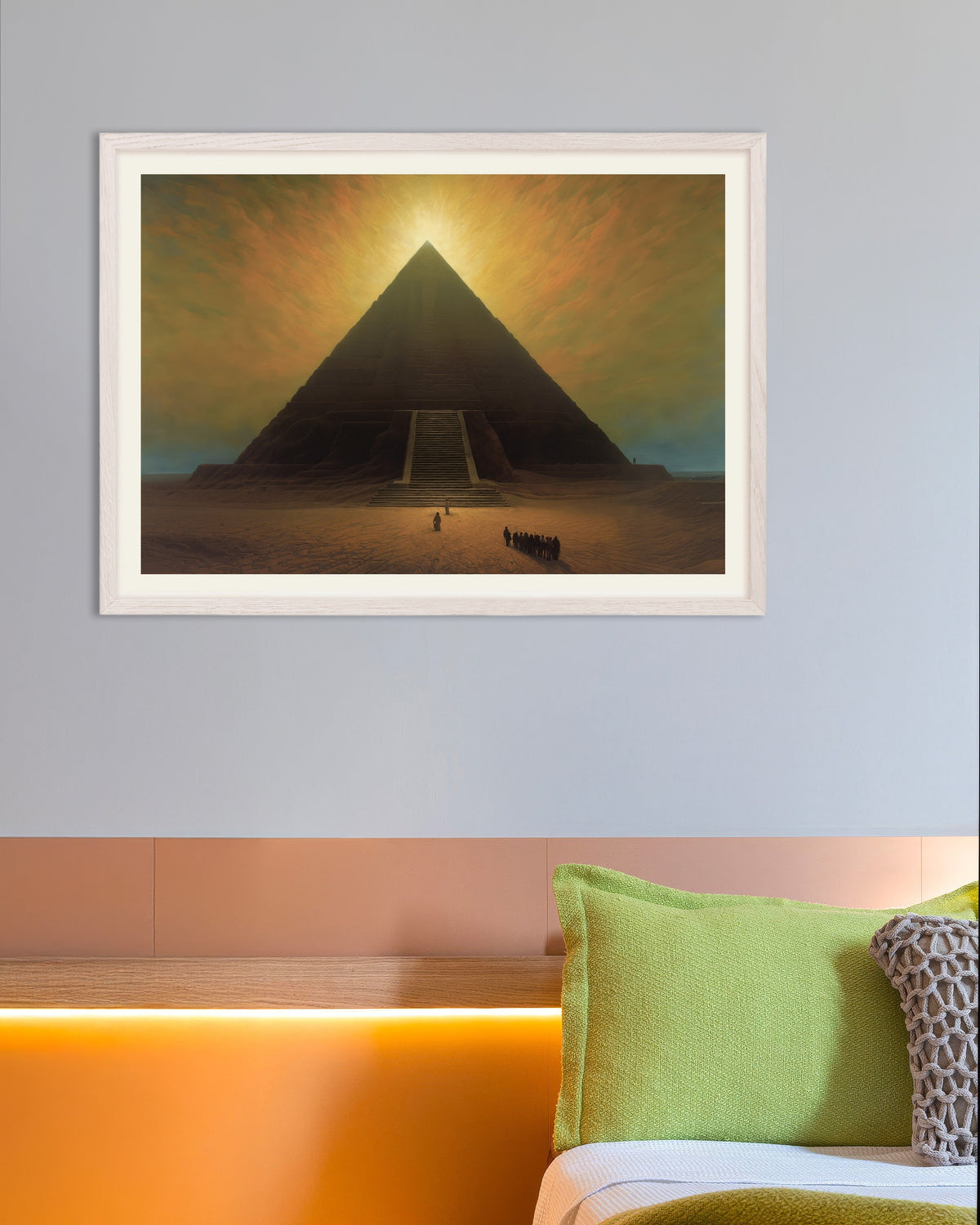 Poster di Suggestivo, oscuro e mistico, la Grande Piramide, poster con cornice in legno bianco