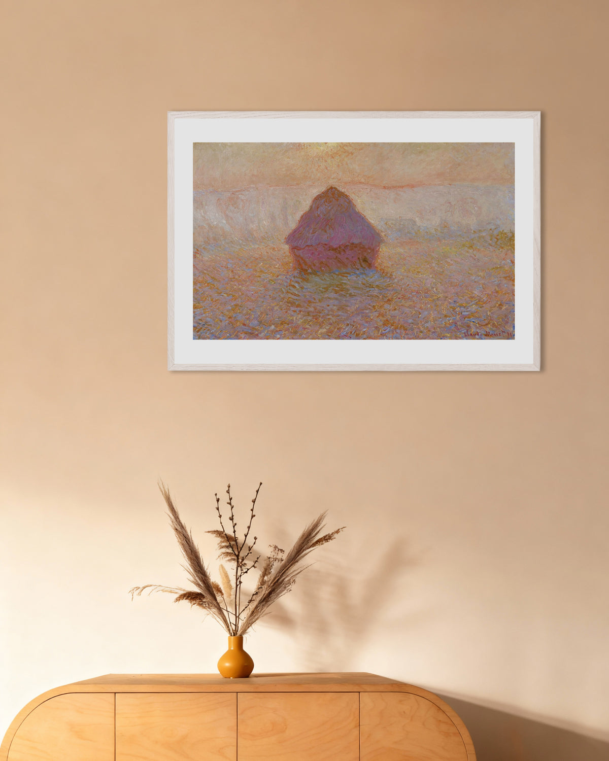 Affiche Meule, soleil dans la brume (1891) de Claude Monet, avec un cadre en bois blanc