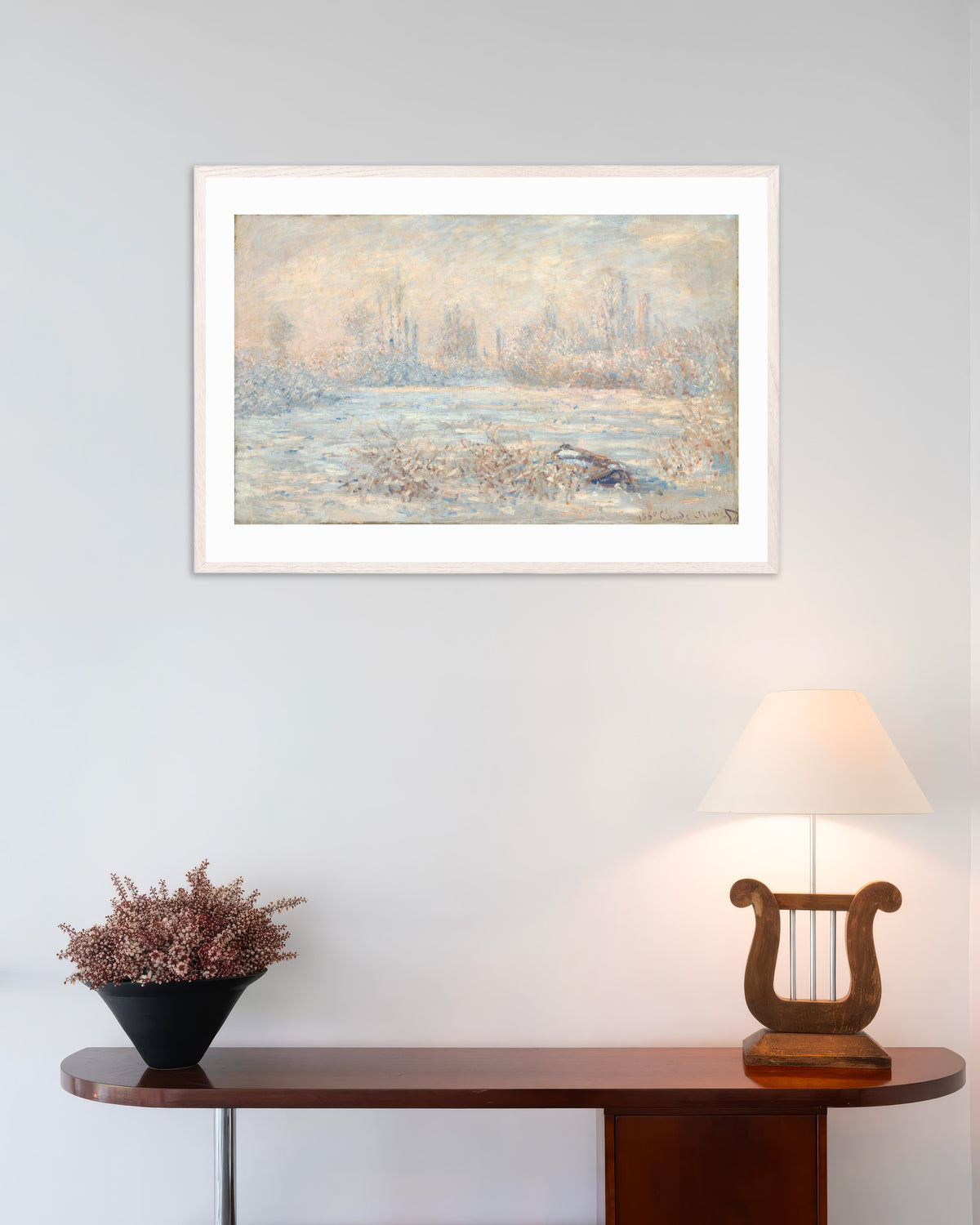 Poster La brina (1880) di Claude Monet con cornice in legno bianco