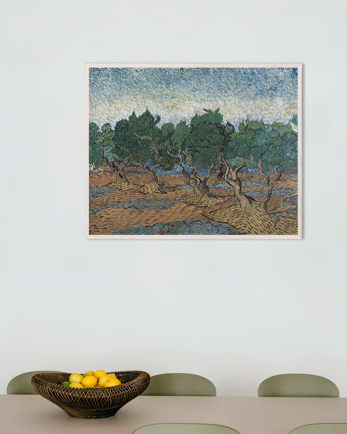 Poster représentant Oliveraie (1889) de Vincent van Gogh, avec un cadre en bois blanc