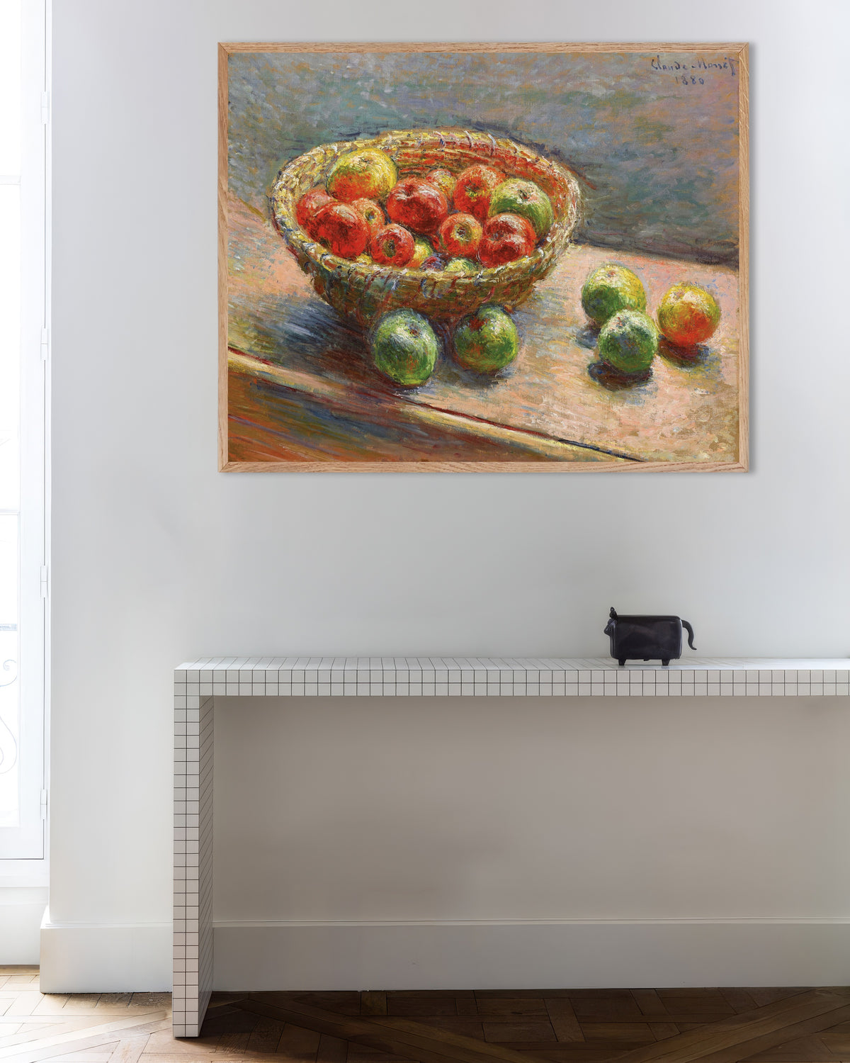 Affiche Le Panier de pommes (1880) de Claude Monet, avec un cadre en bois naturel