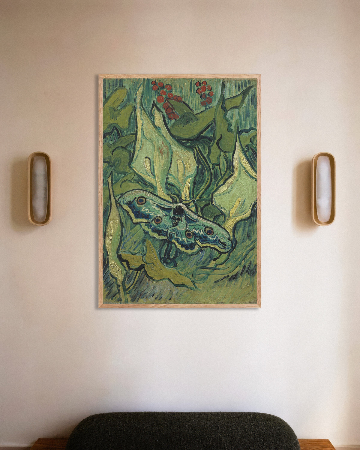 Poster di Falena imperiale (1889) di Vincent van Gogh, con cornice in legno naturale