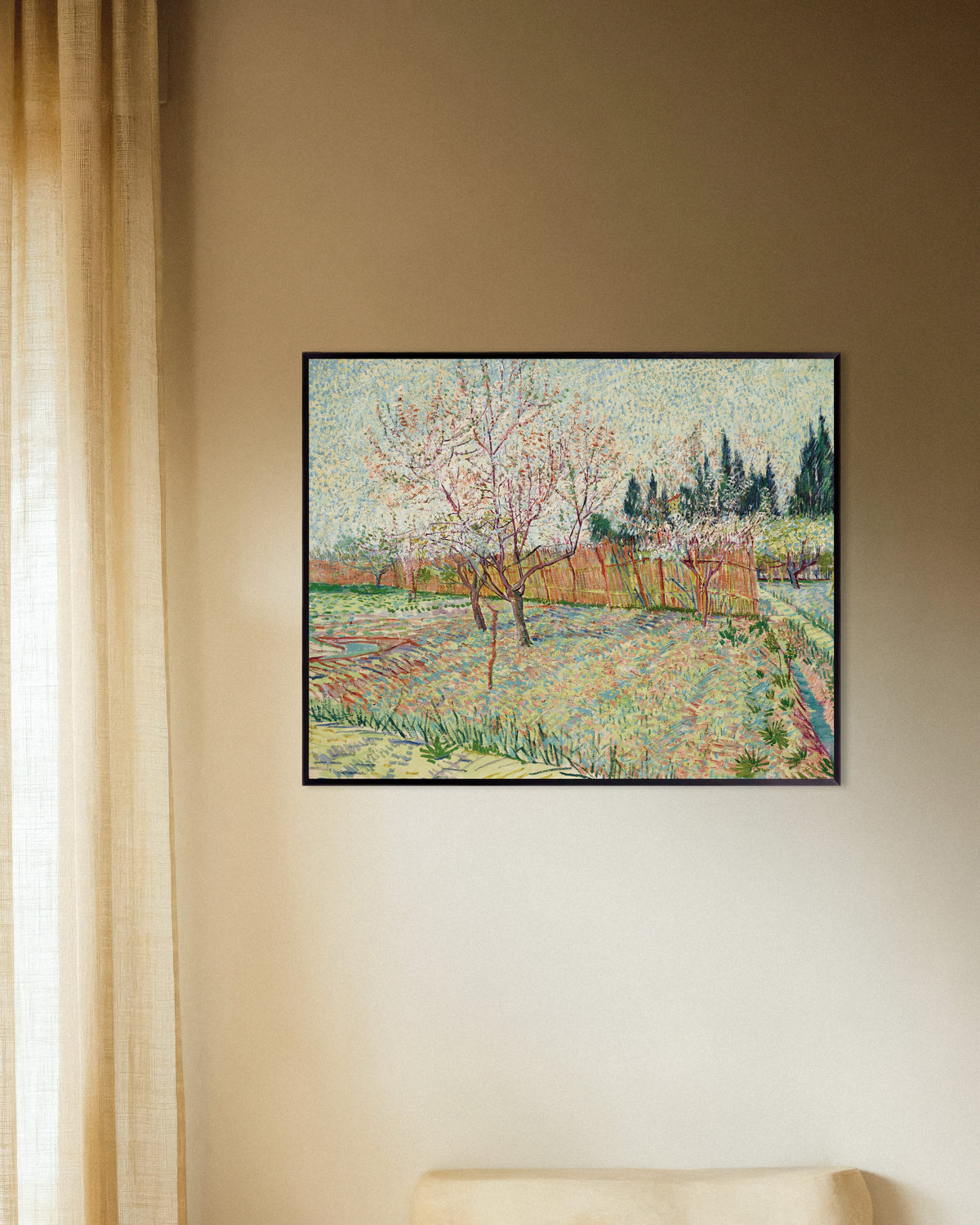 Poster di Frutteto delimitato da cipressi (1888) di Vincent van Gogh, con cornice in metallo
