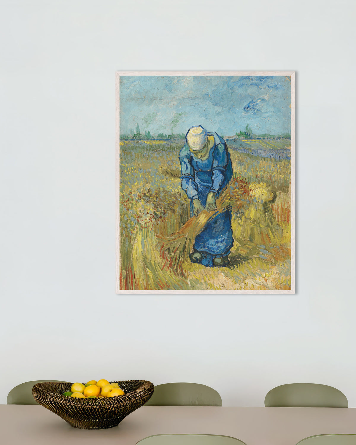 Poster Bäuerin bindet Garben, nach Millet (1889) von Vincent van Gogh, mit weißem Holzrahmen