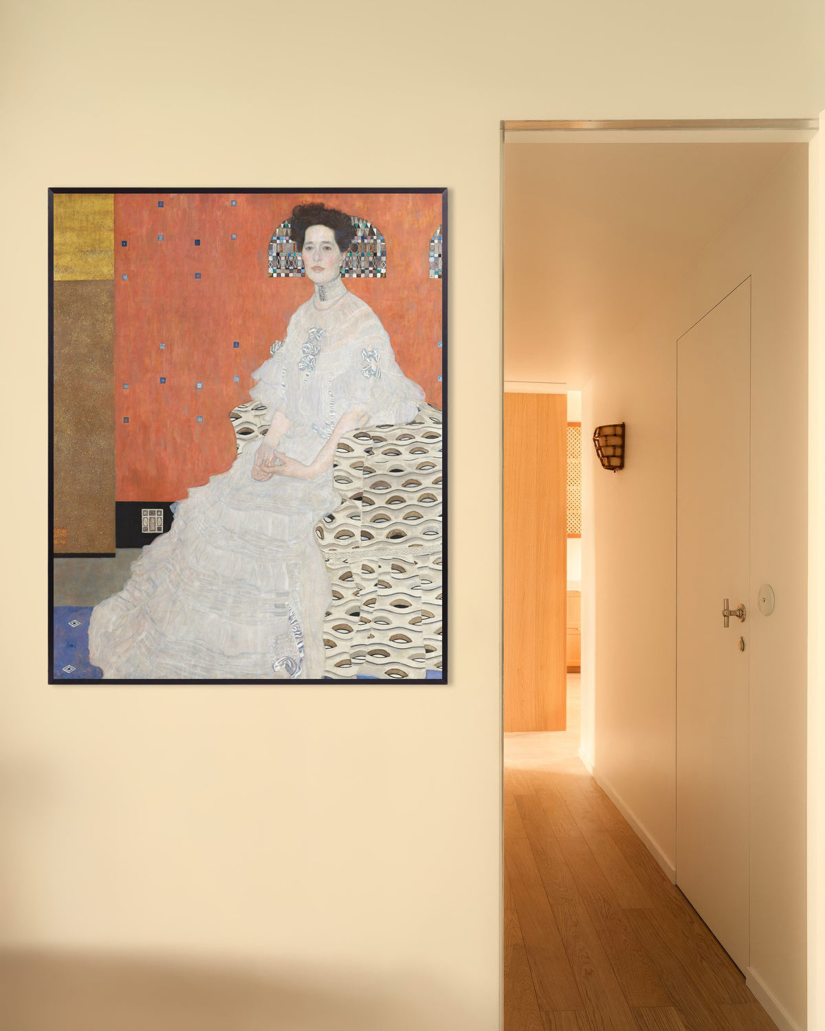Poster Ritratto di Fritza Riedler (1906) di Gustav Klimt con cornice in metallo