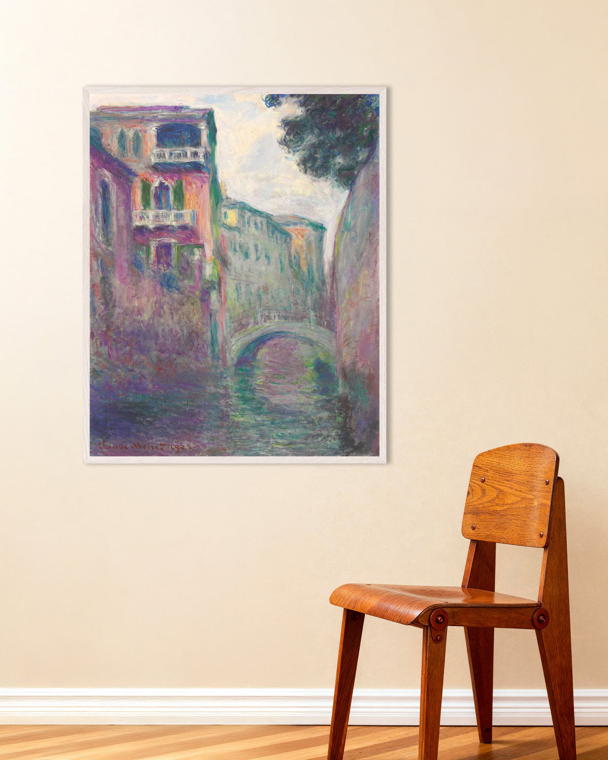 Poster Rio della Salute (1908) von Claude Monet mit weißem Holzrahmen