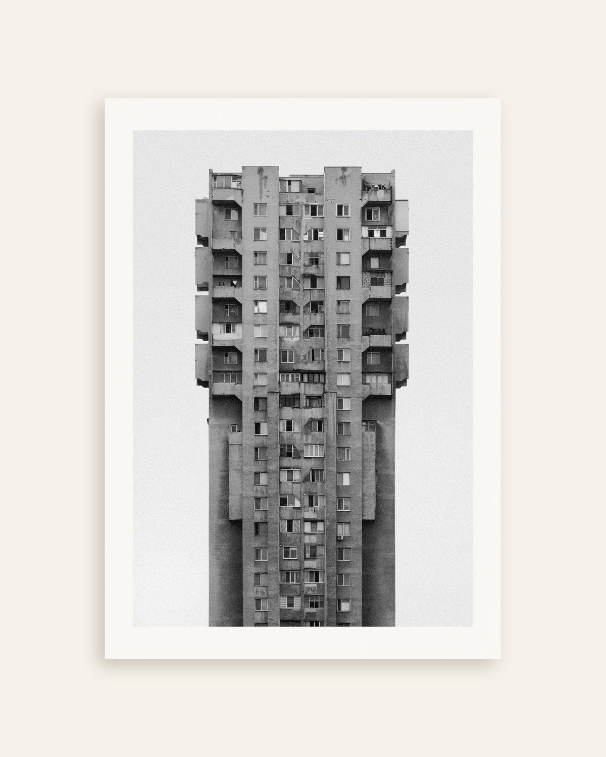Poster «Grattacielo di cemento solitario», miniatura