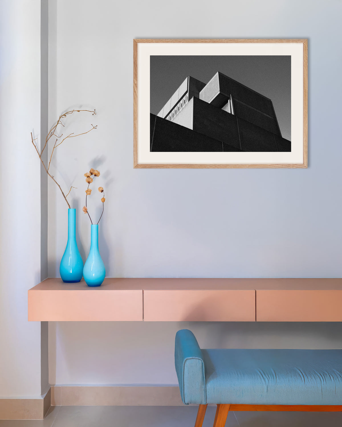 Poster «Blocchi sfalsati al crepuscolo», con cornice in legno naturale