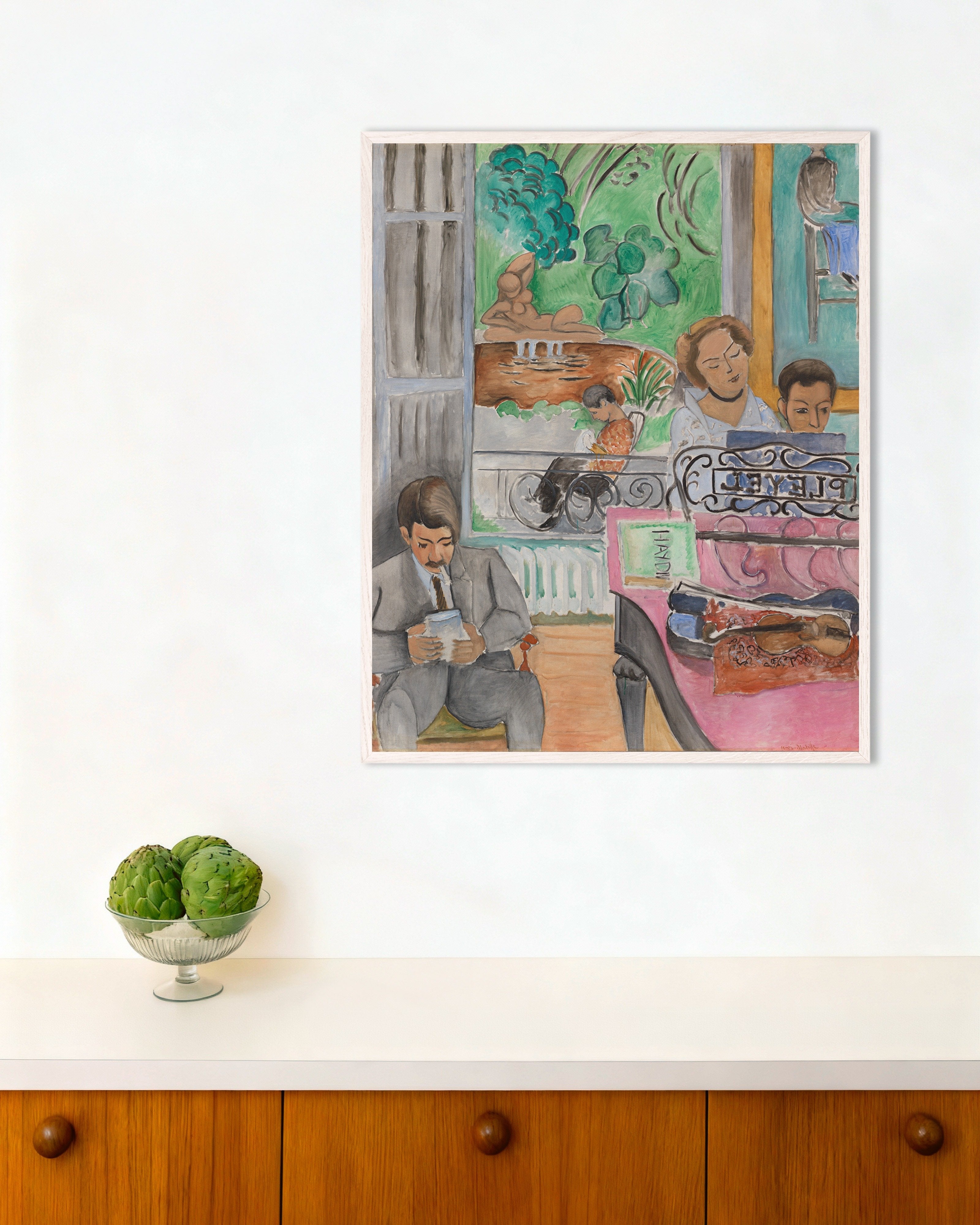 Poster of The music lesson (1917) by Henri Matisse, with white wooden frame