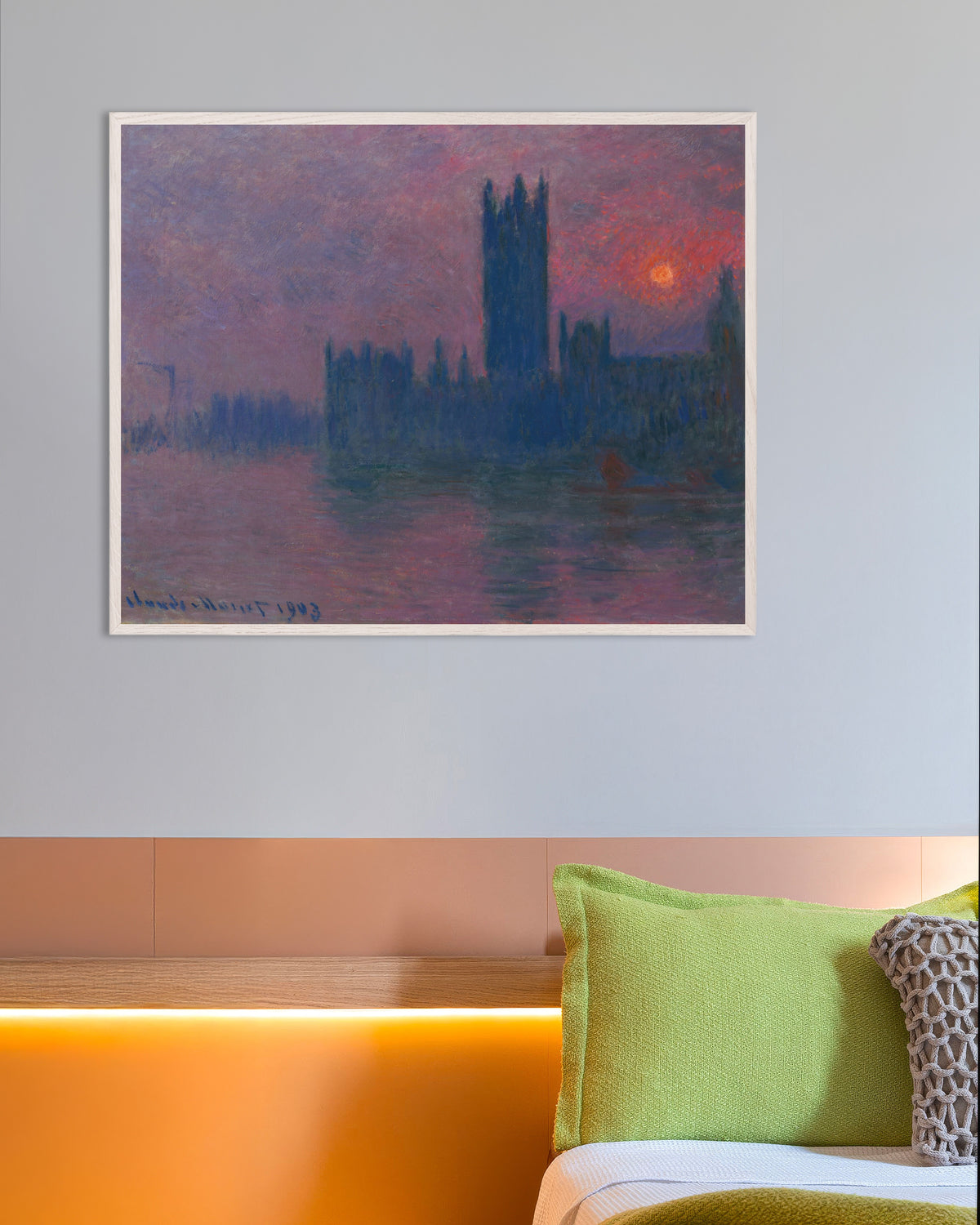 Poster Il Parlamento, sole al tramonto (1900–1903) di Claude Monet con cornice in legno bianco