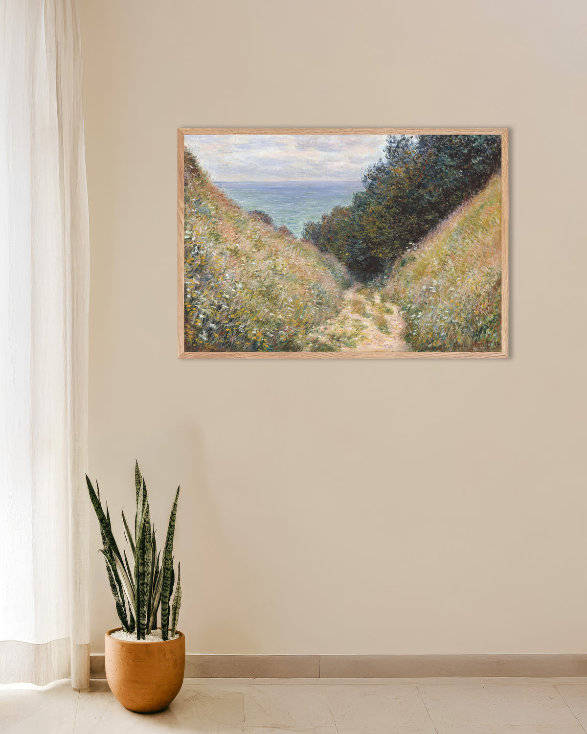 Affiche Chemin dans la Cavée, Pourville (1882) de Claude Monet, avec un cadre en bois naturel