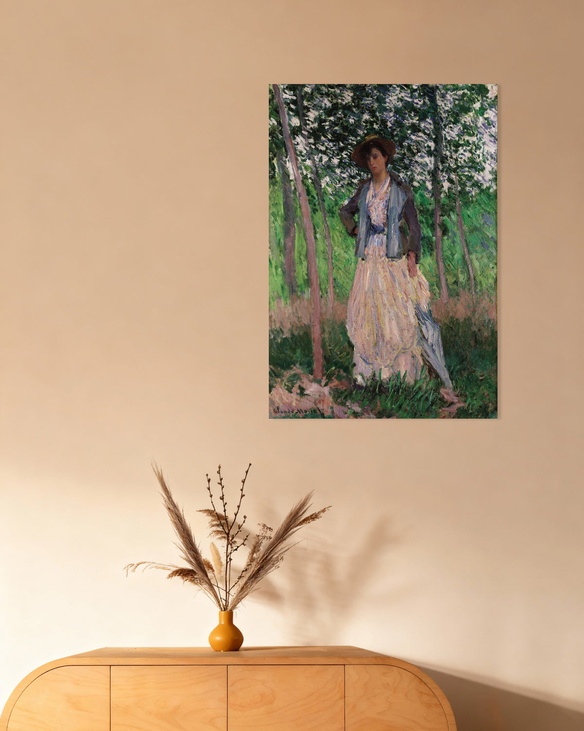 Poster Die Spaziergängerin, Suzanne Hoschedé (1887) von Claude Monet