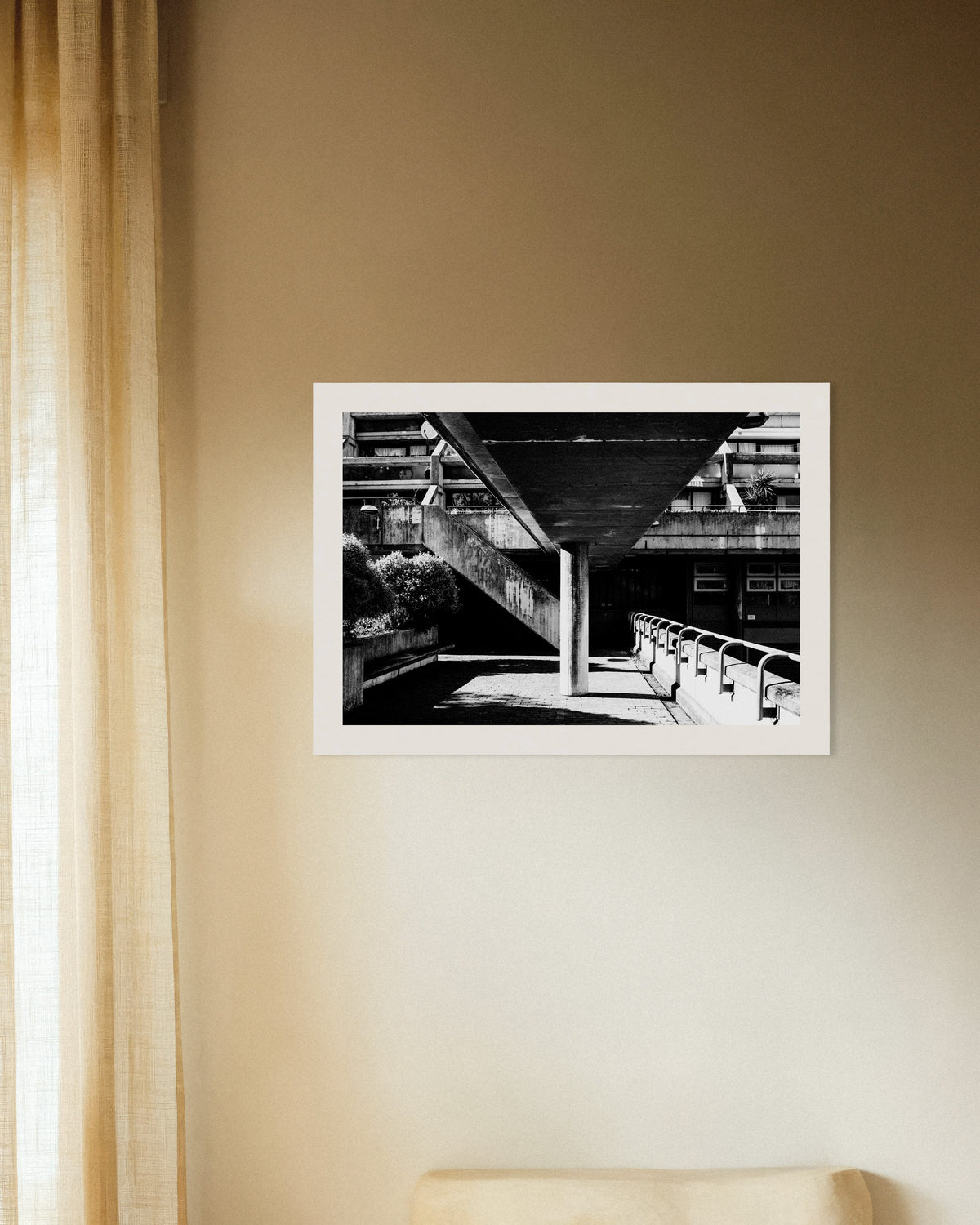 Poster «Sotto il passaggio in cemento»