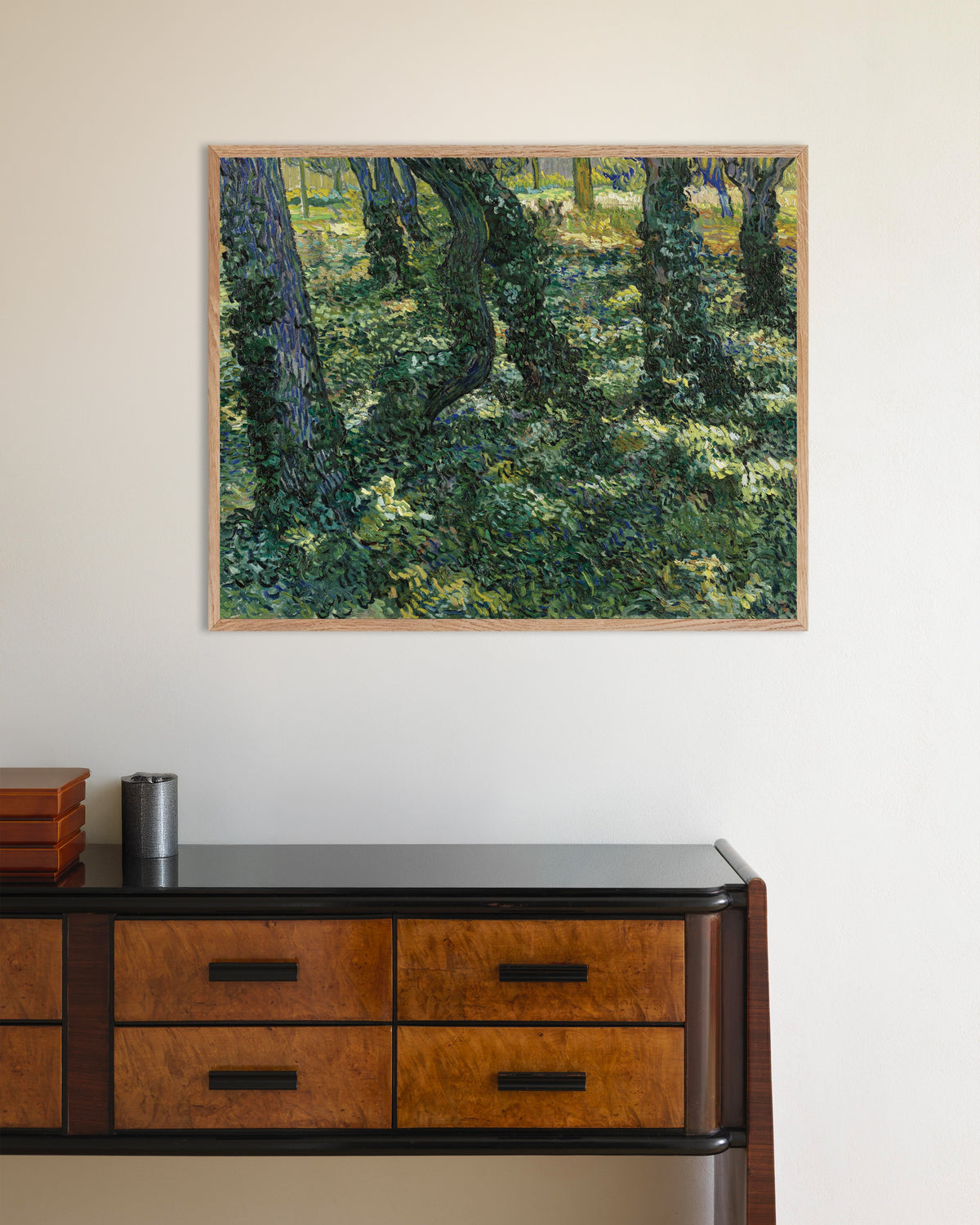 Poster di Sottobosco (1887) di Vincent van Gogh, con cornice in legno naturale